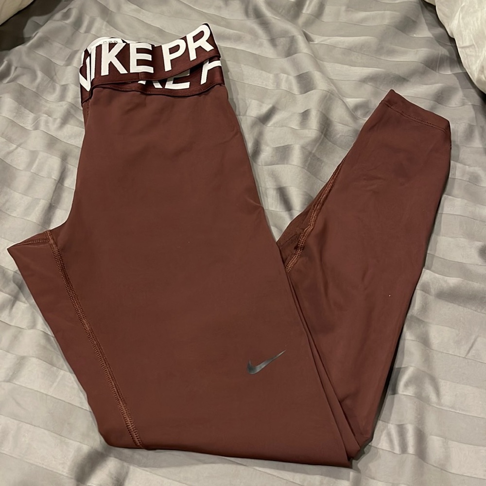 Nike leggings